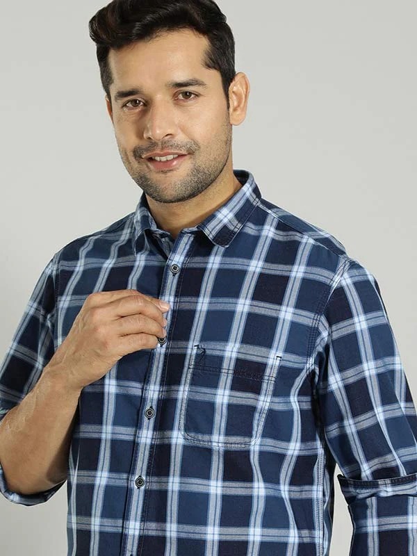 Indian Terrain Men's Slim Fit Full Sleeve Checkered Blue Shirt